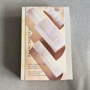 Shani Darden Skincare Essentials Set BNIB